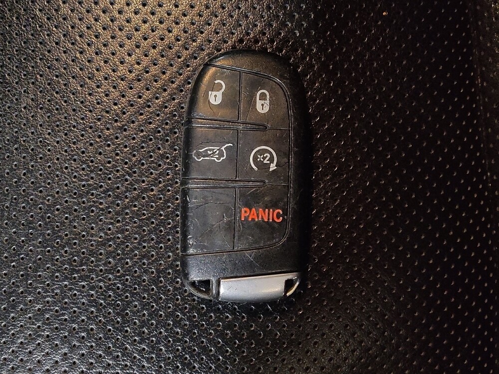 2019 Jeep Grand Cherokee in Kissimmee, FL 34744 - 18113826 32