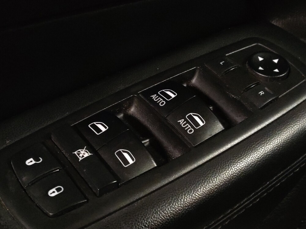 2019 Jeep Grand Cherokee in Kissimmee, FL 34744 - 18113826 27