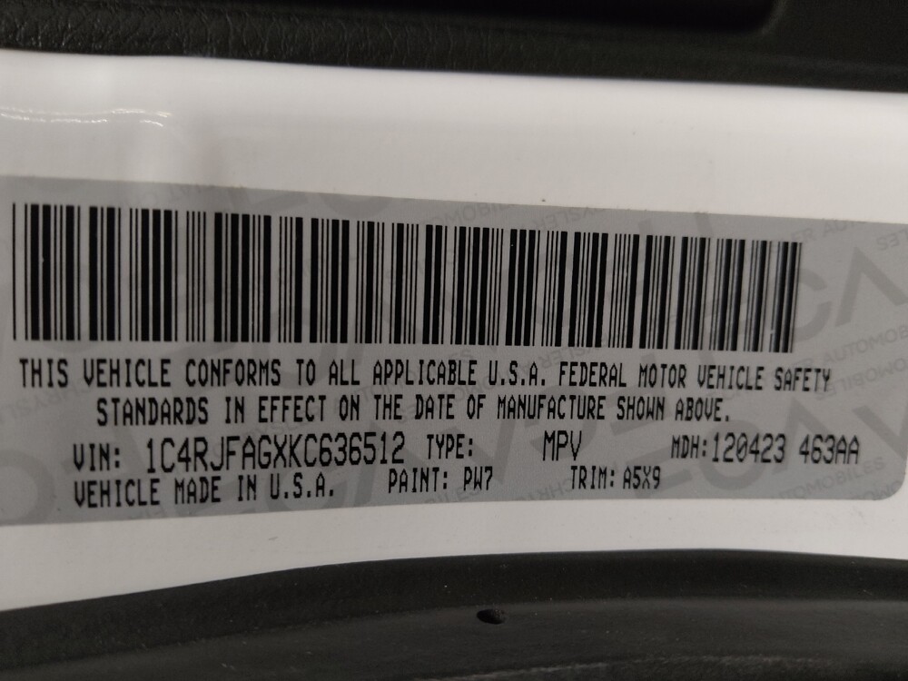 2019 Jeep Grand Cherokee in Kissimmee, FL 34744 - 18113828 33