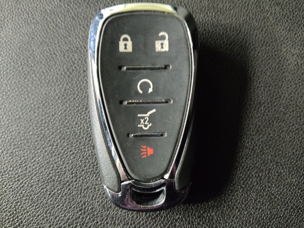 2019 Chevrolet Equinox in Greenville, NC 27834 - 18113836 32