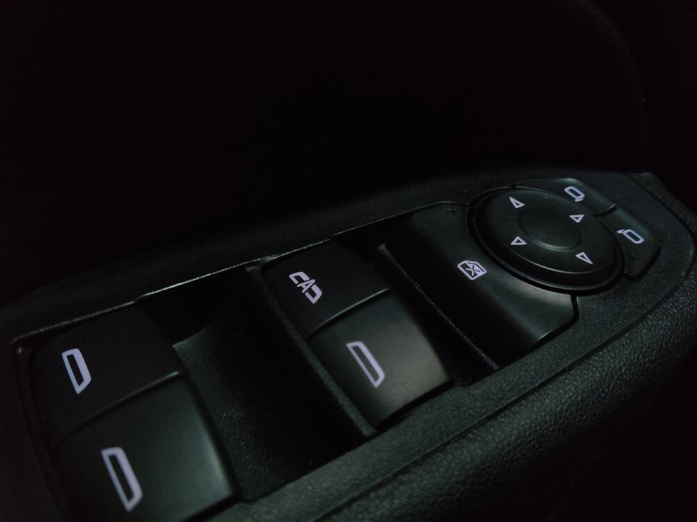 2019 Chevrolet Equinox in Greenville, NC 27834 - 18113836 27