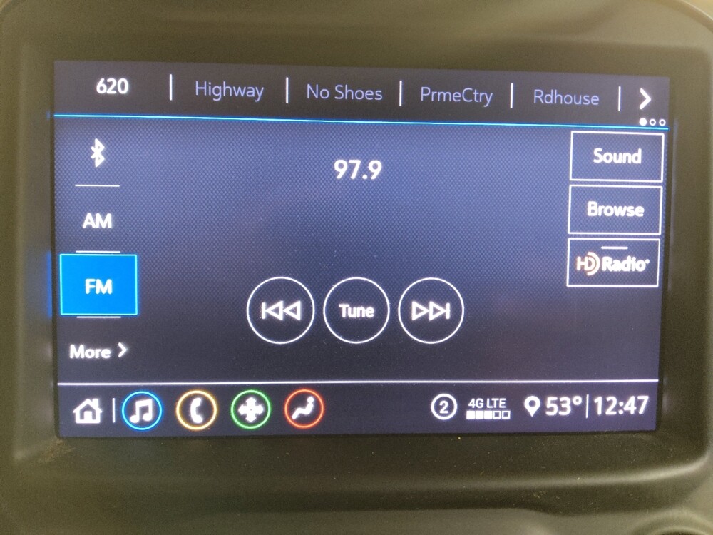 2020 Chevrolet Silverado 1500 in Columbia, SC 29210 - 18113837 25