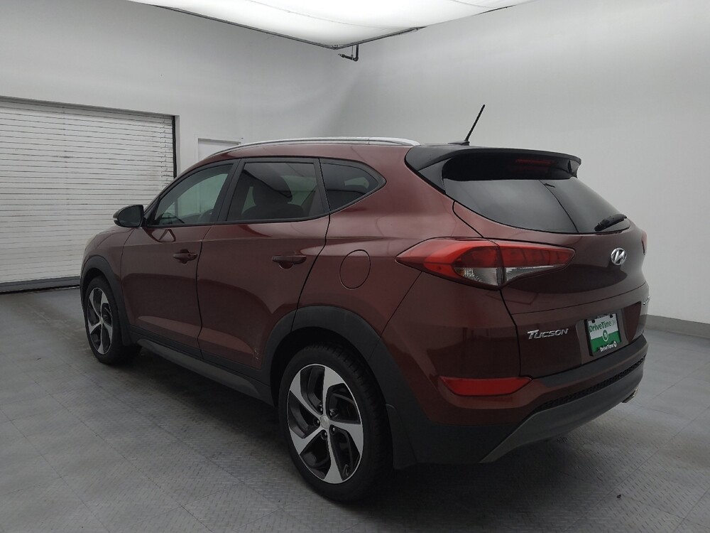 2016 Hyundai Tucson in Columbia, SC 29210 - 18113842 5