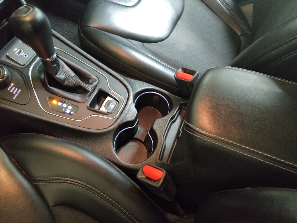 2019 Jeep Cherokee in Greenville, NC 27834 - 18113848 26