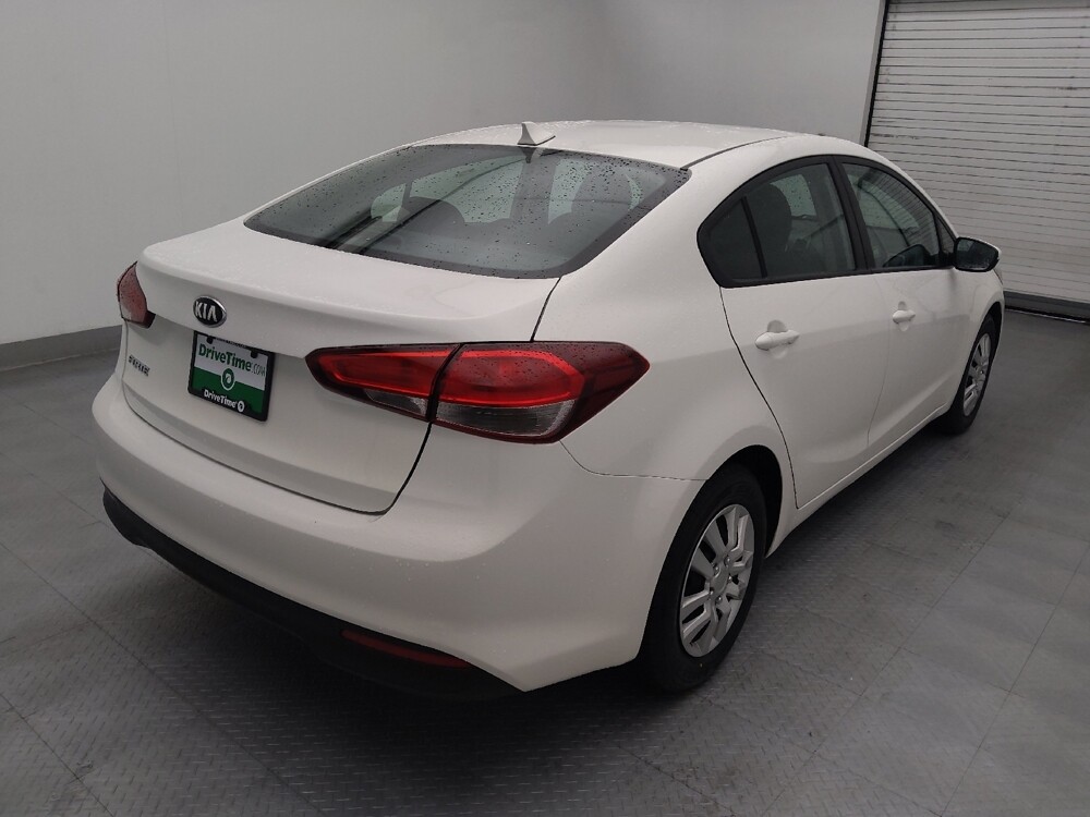 2018 Kia Forte in Charlotte, NC 28213 - 18113853 9