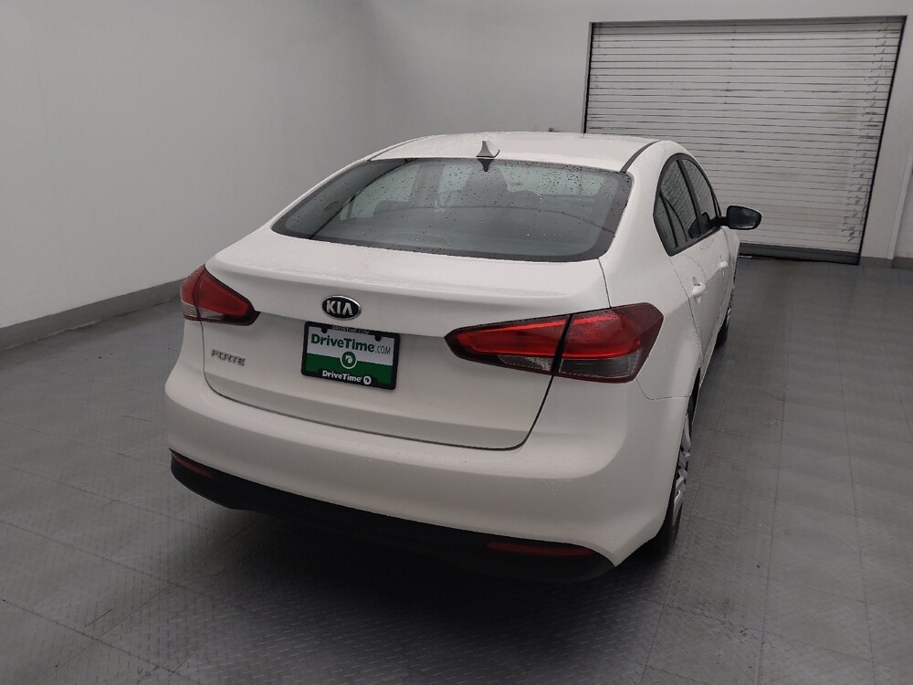 2018 Kia Forte in Charlotte, NC 28213 - 18113853 7