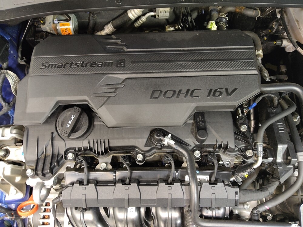 2024 Hyundai Elantra in Greenville, SC 29607 - 18113854 30