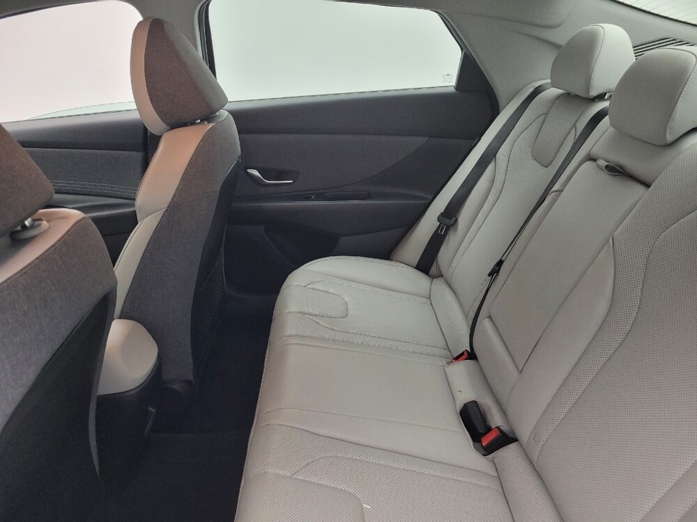 2024 Hyundai Elantra in Greenville, SC 29607 - 18113854 18