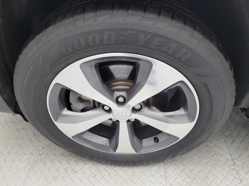 2019 Jeep Cherokee in Charlotte, NC 28213 - 18113857 31