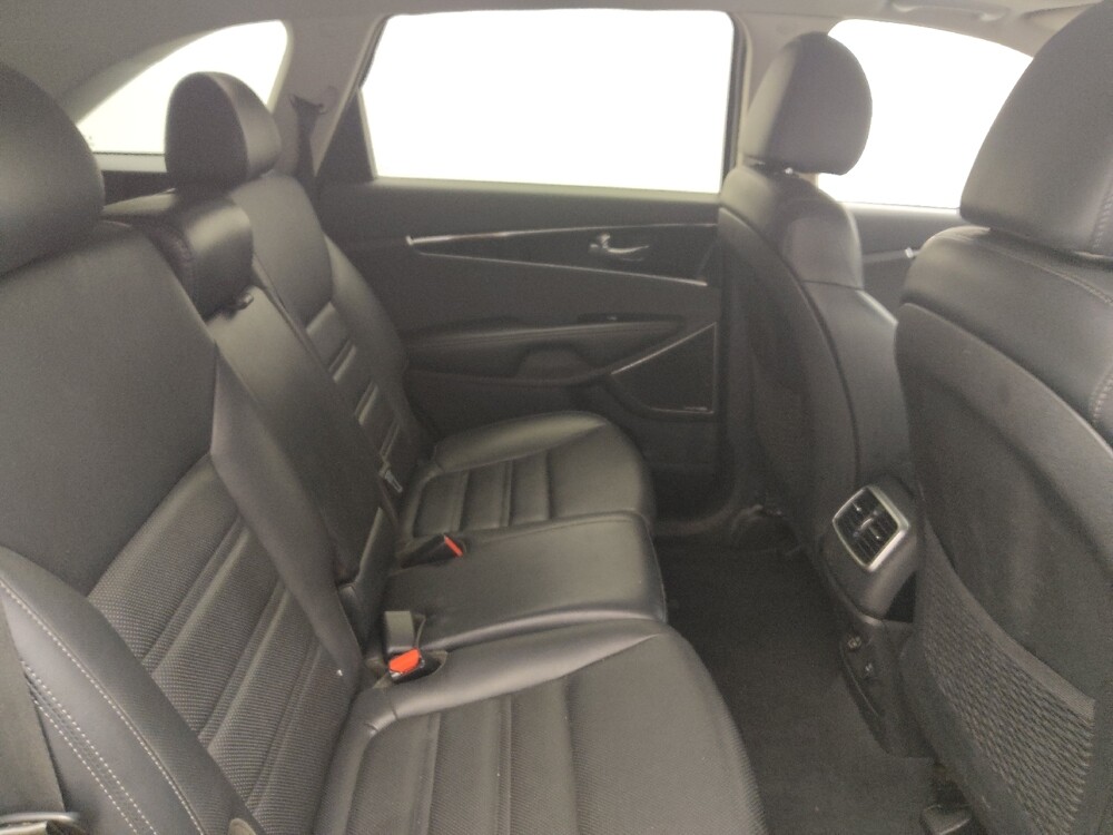 2020 Kia Sorento in Colorado Springs, CO 80909 - 18113860 19