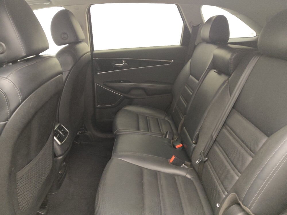 2020 Kia Sorento in Colorado Springs, CO 80909 - 18113860 18