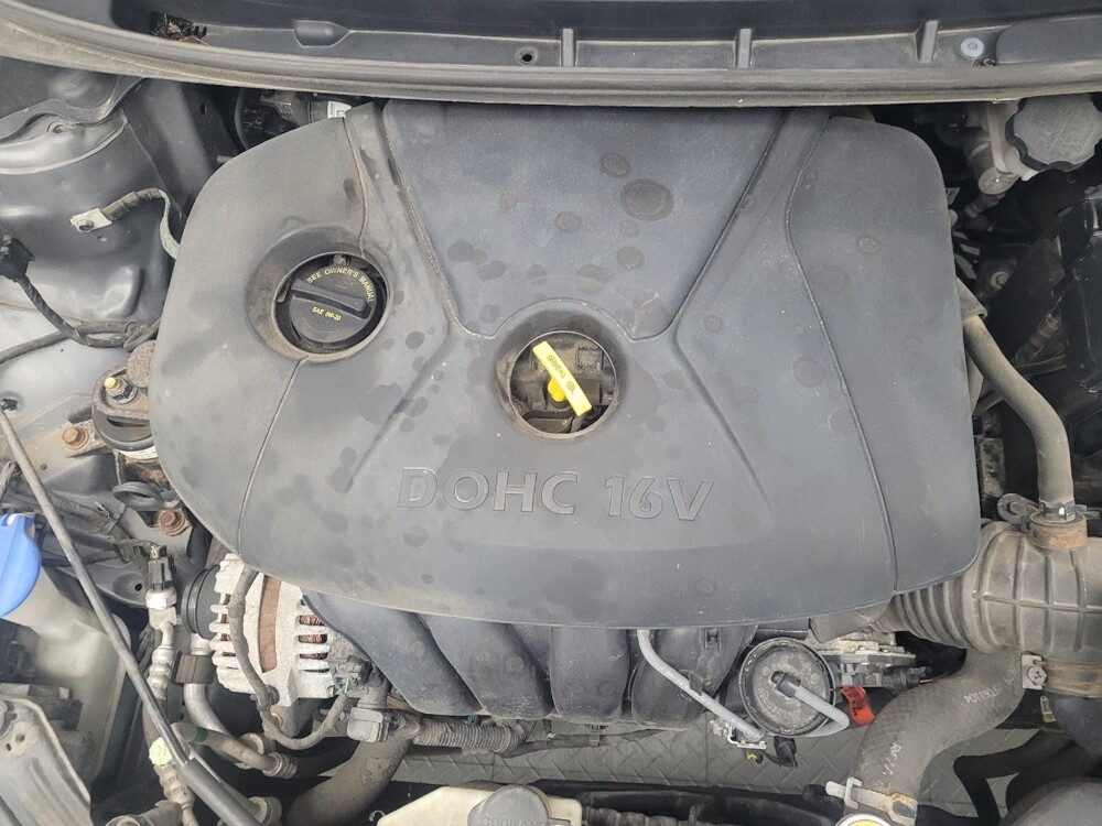 2016 Hyundai Elantra in Madison, TN 37115 - 18113864 30