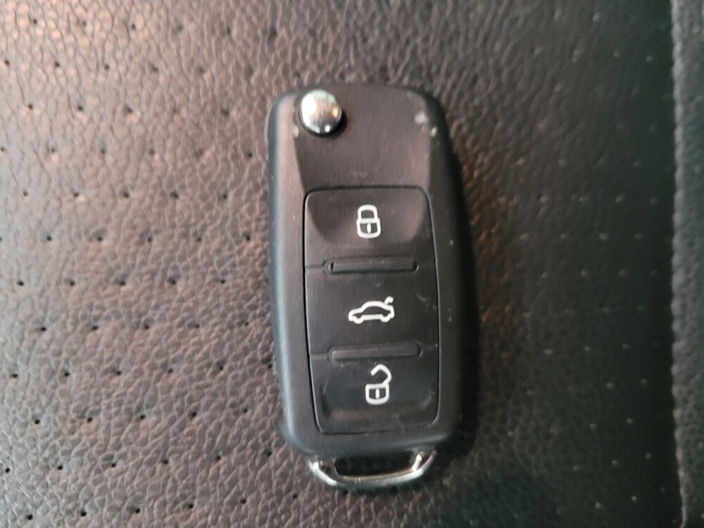 2016 Volkswagen Jetta in Madison, TN 37115 - 18113865 32