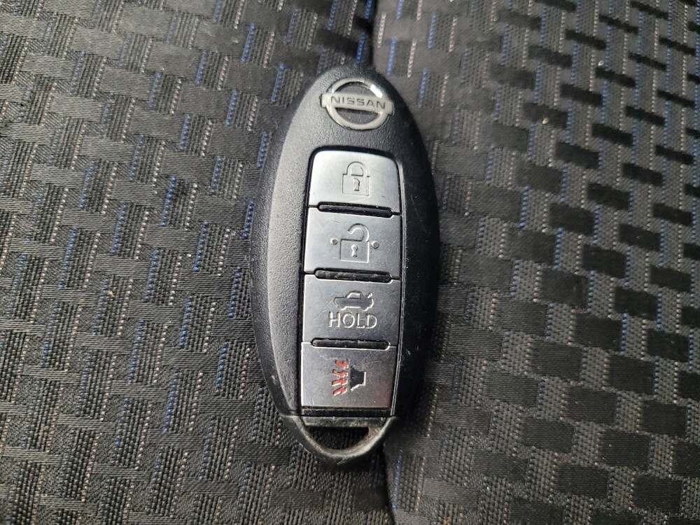 2018 Nissan Sentra in Madison, TN 37115 - 18113870 32