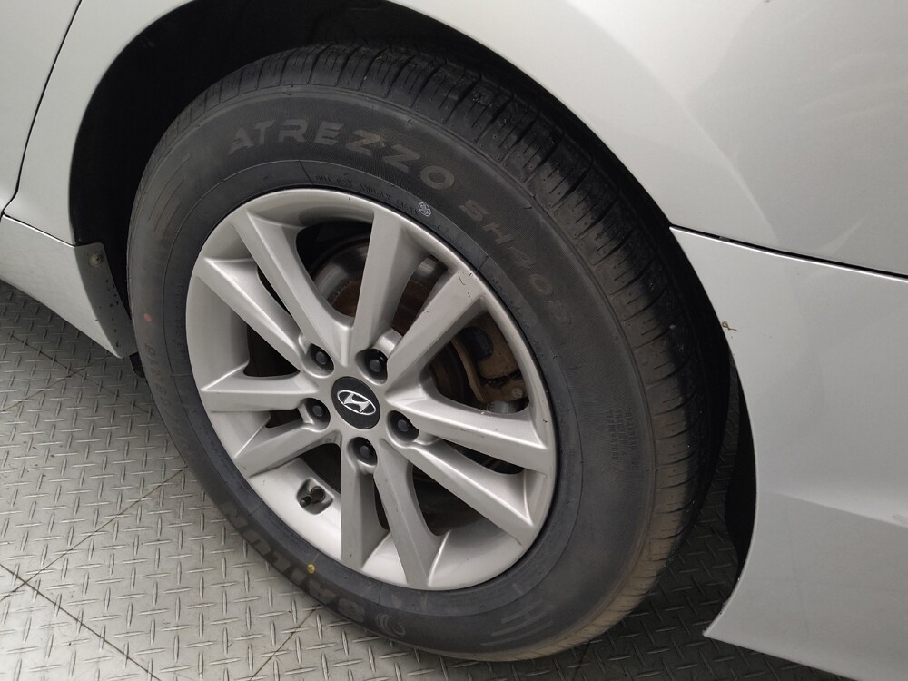 2017 Hyundai Sonata in Houston, TX 77060 - 18113871 31