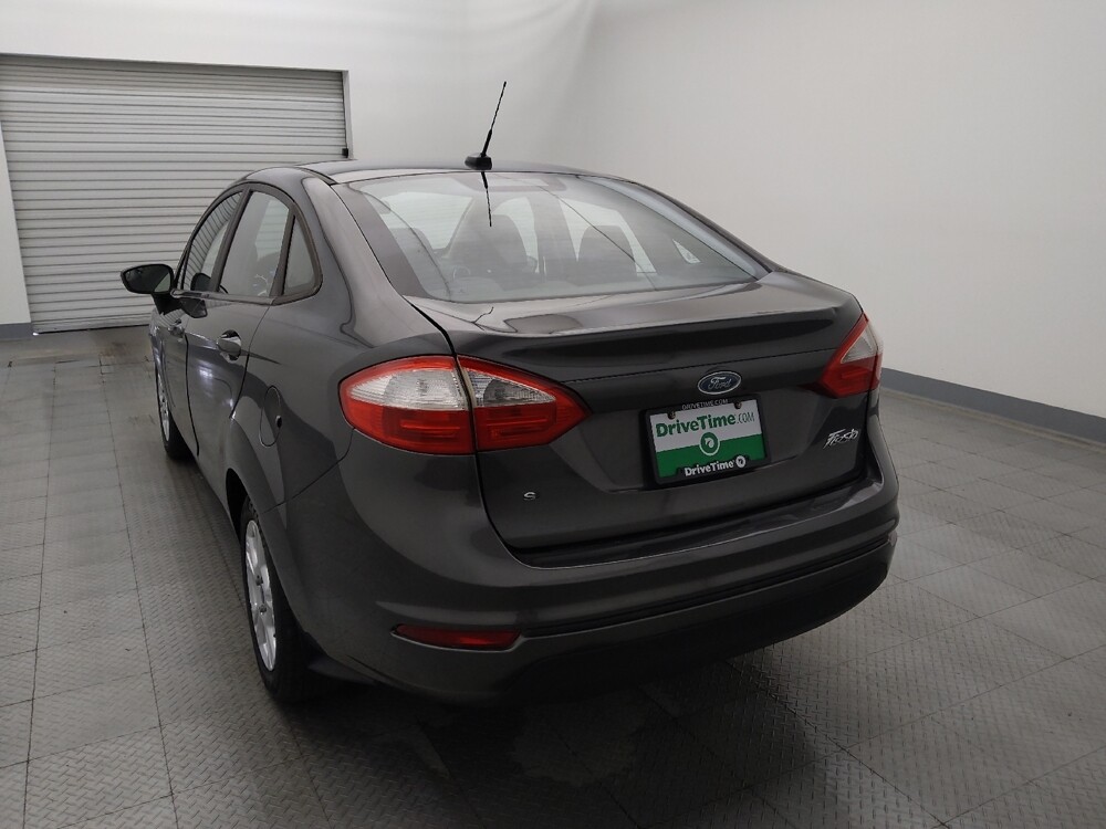 2015 Ford Fiesta in Houston, TX 77060 - 18113876 6