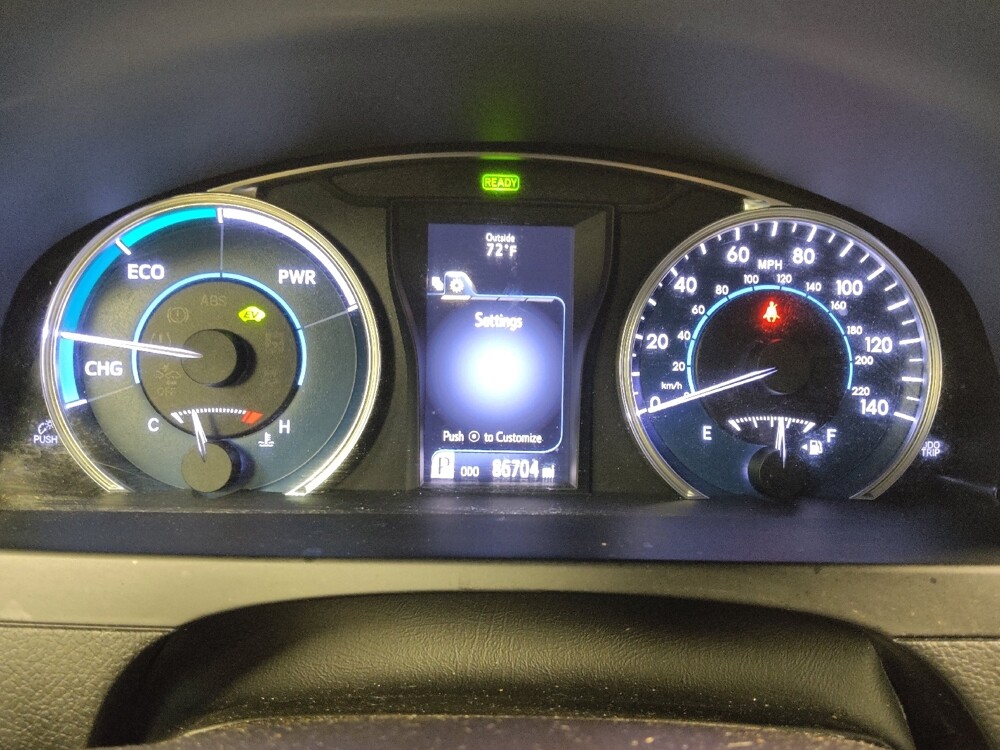 2015 Toyota Camry in Houston, TX 77060 - 18113882 23