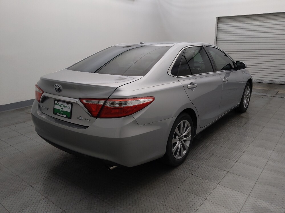 2015 Toyota Camry in Houston, TX 77060 - 18113882 9