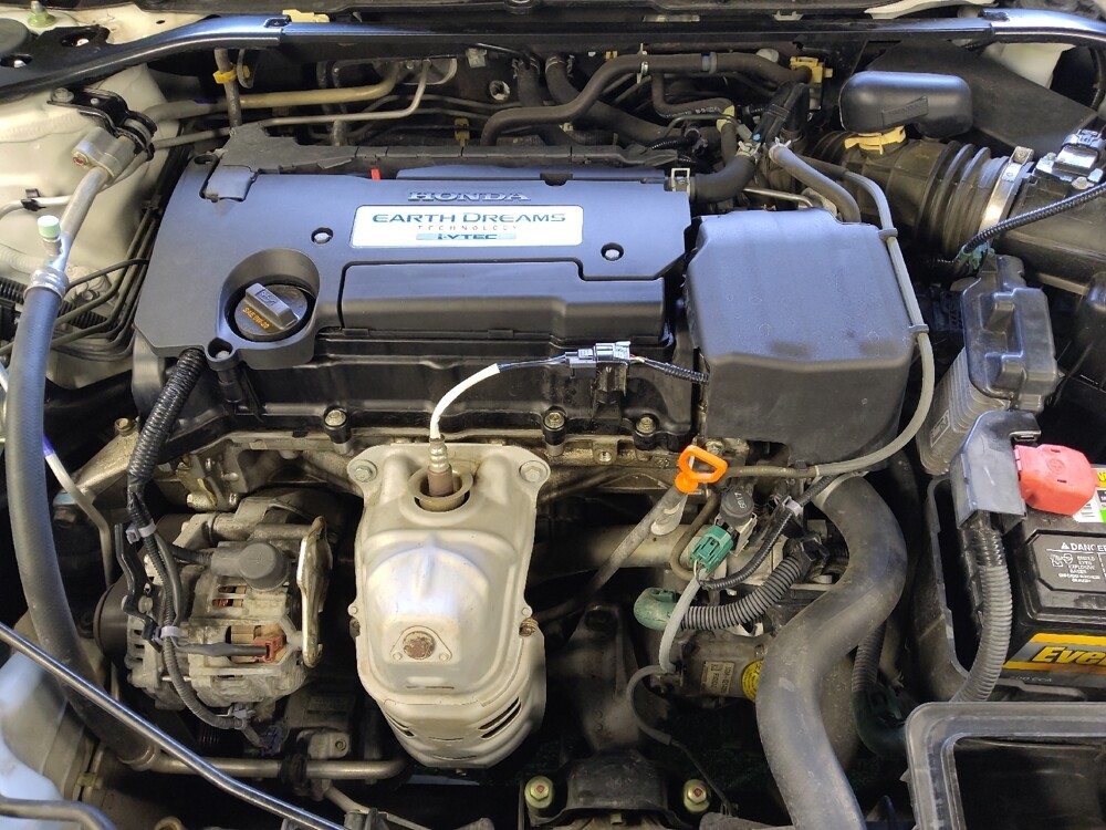 2015 Honda Accord in Metairie, LA 70006 - 18113883 30