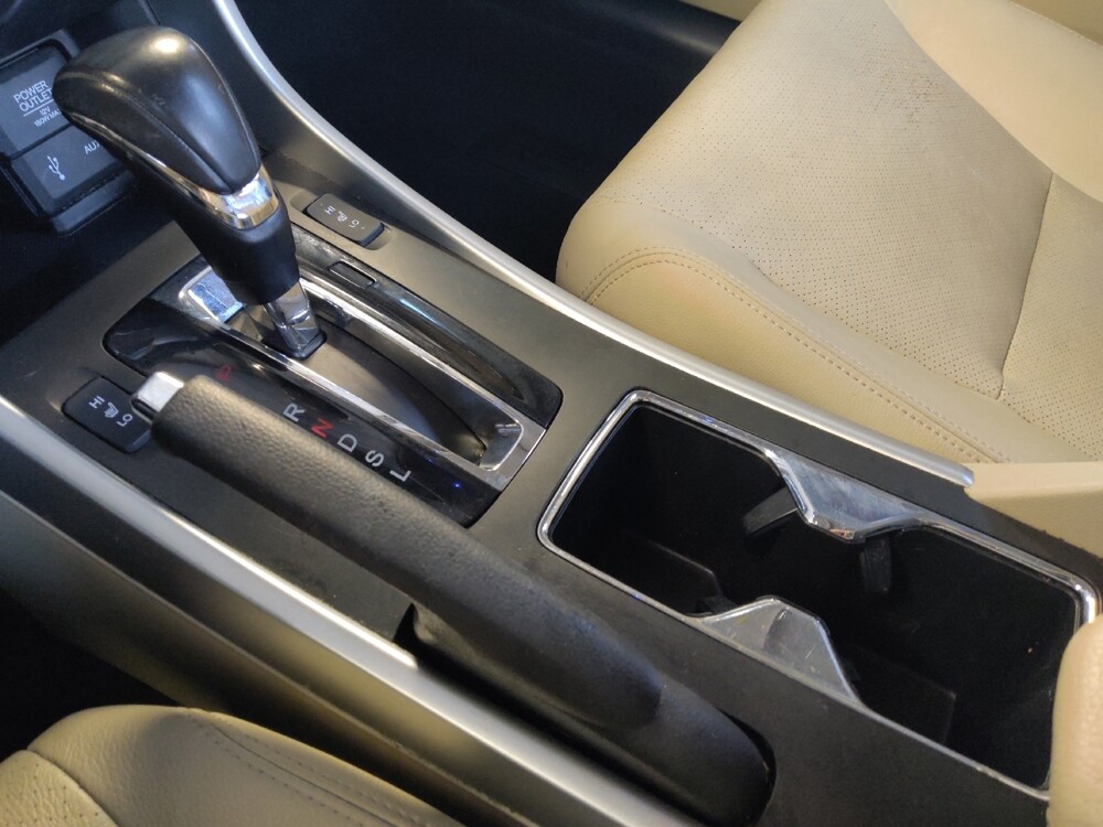 2015 Honda Accord in Metairie, LA 70006 - 18113883 26