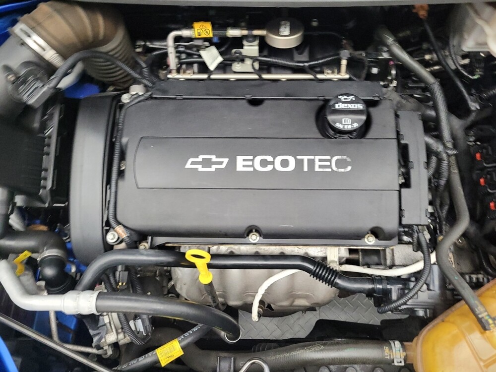 2017 Chevrolet Sonic in Toledo, OH 43617 - 18113892 30