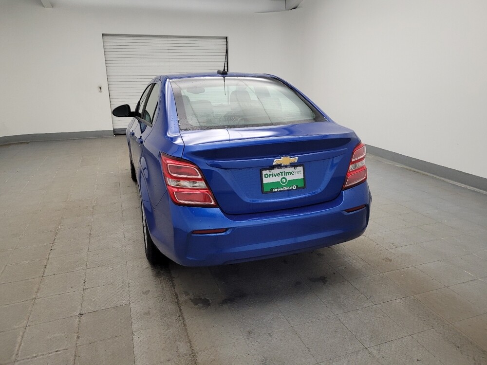 2017 Chevrolet Sonic in Toledo, OH 43617 - 18113892 6