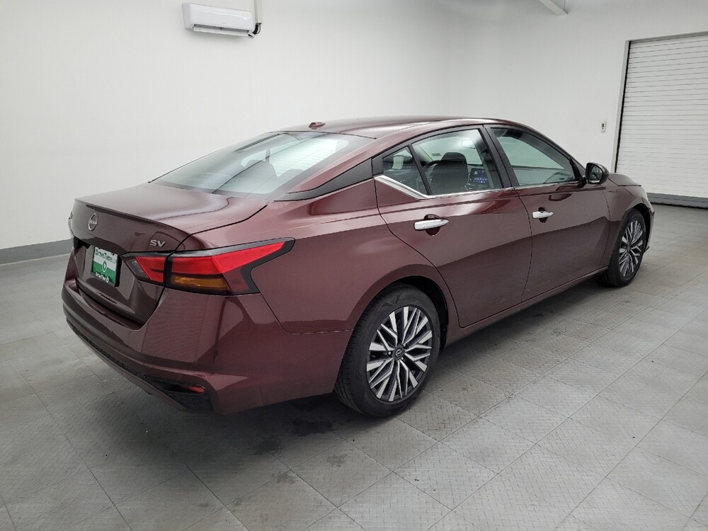2023 Nissan Altima in Columbus, OH 43231 - 18113894 10