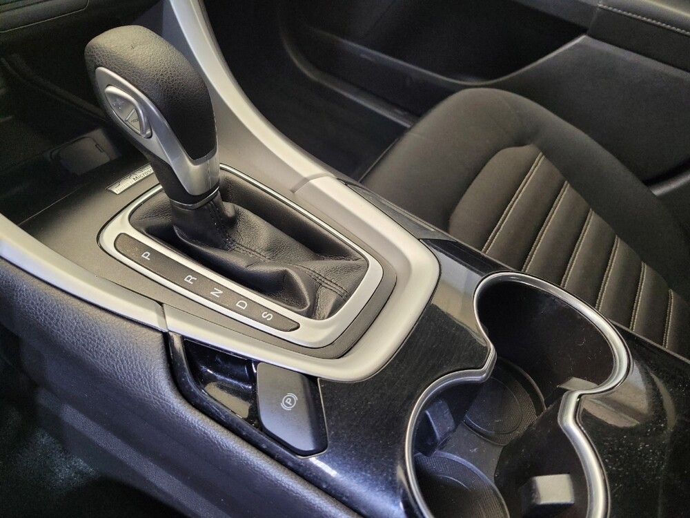 2015 Ford Fusion in Columbus, OH 43228 - 18113895 26