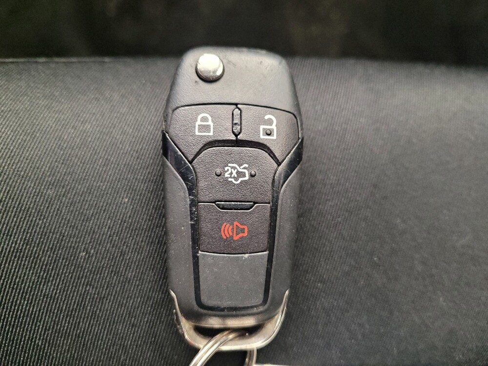 2015 Ford Fusion in Columbus, OH 43228 - 18113895 32