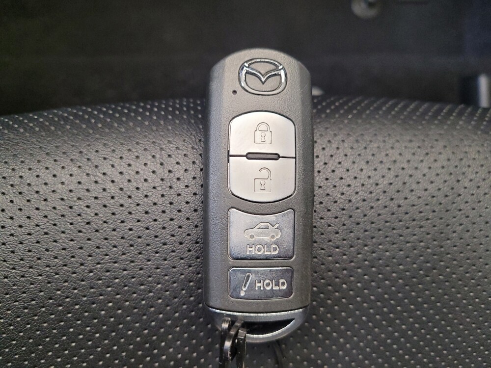 2017 Mazda MAZDA6 in Columbus, OH 43228 - 18113899 32