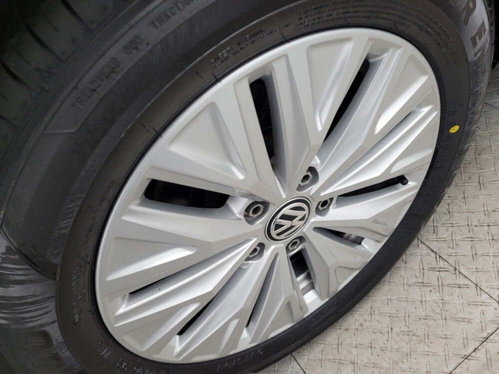 2020 Volkswagen Jetta in Columbus, OH 43228 - 18113900 31