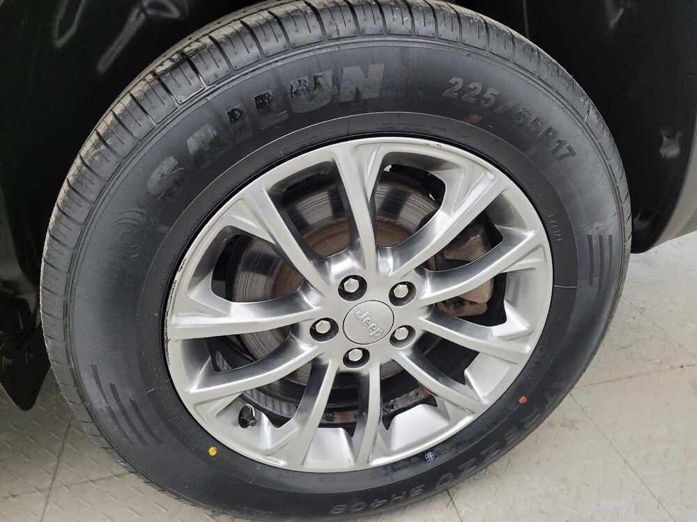 2021 Jeep Cherokee in Columbus, OH 43228 - 18113901 31