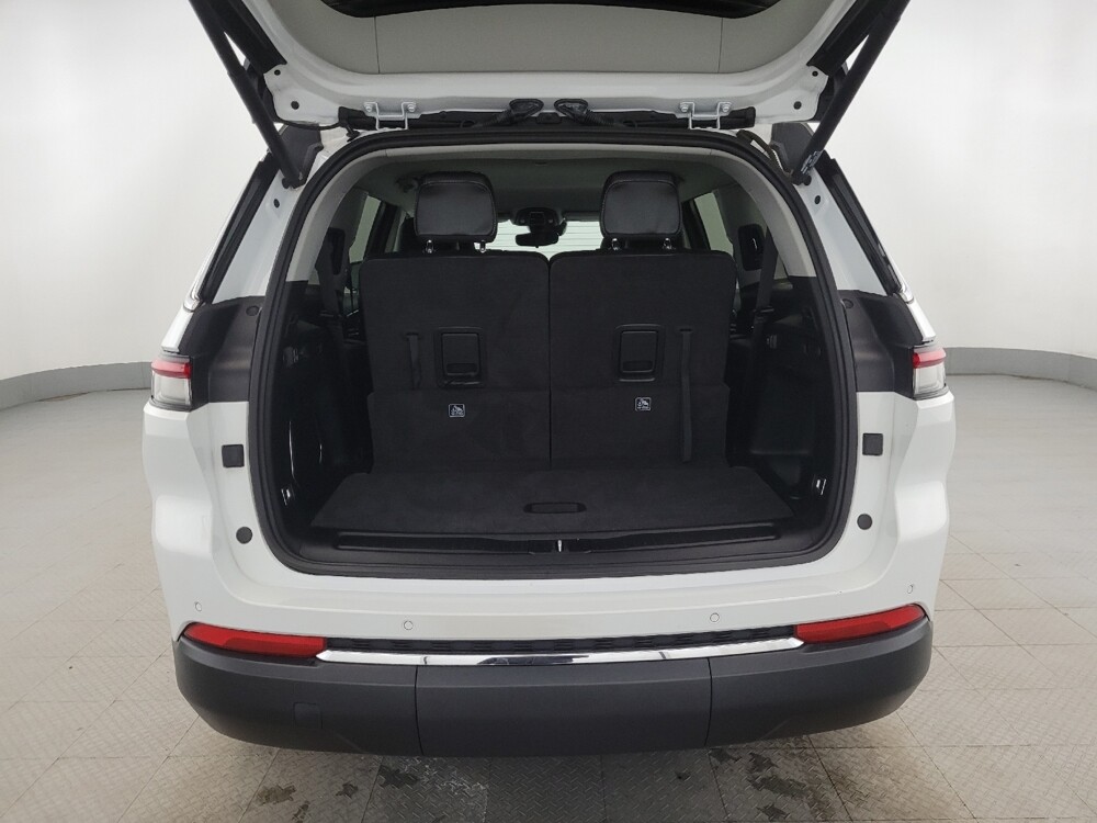 2021 Jeep Grand Cherokee L in Pittsburgh, PA 15237 - 18113916 29