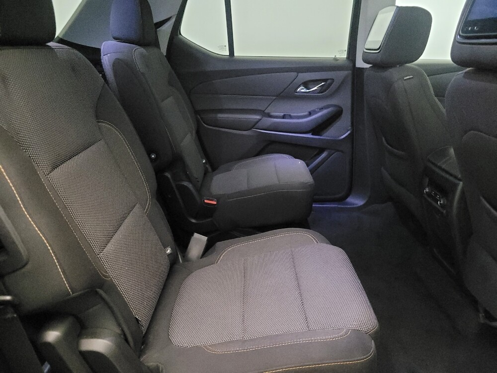 2019 Chevrolet Traverse in Woodbridge, VA 22191 - 18113923 19