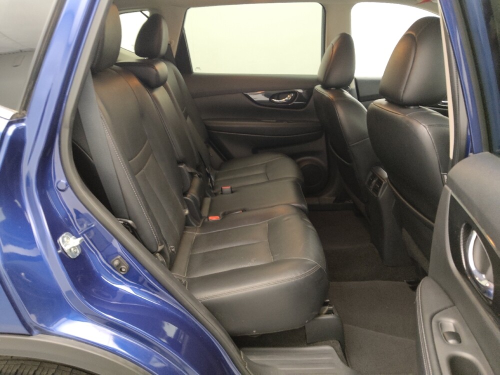 2017 Nissan Rogue in Springfield, MO 65807 - 18113927 19