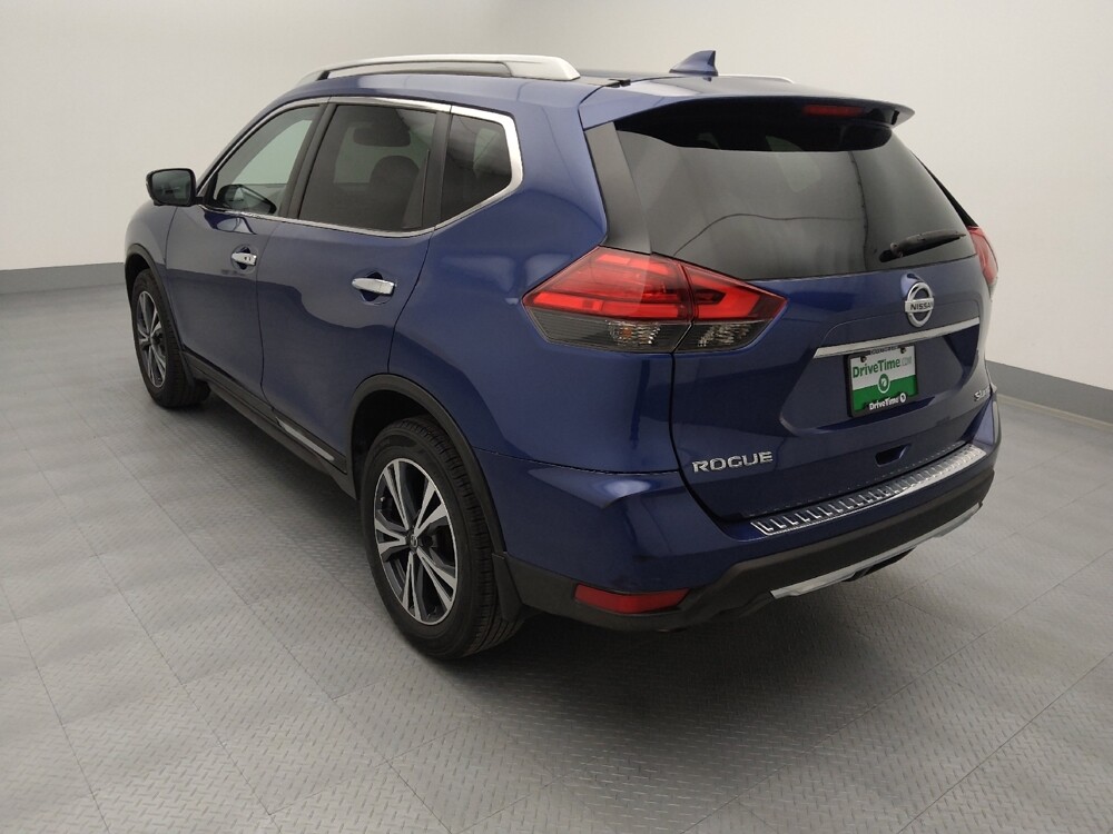 2017 Nissan Rogue in Springfield, MO 65807 - 18113927 5