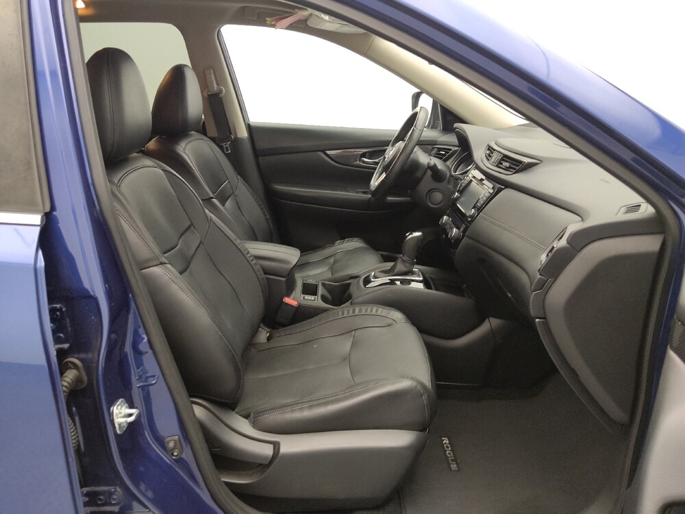 2017 Nissan Rogue in Springfield, MO 65807 - 18113927 21