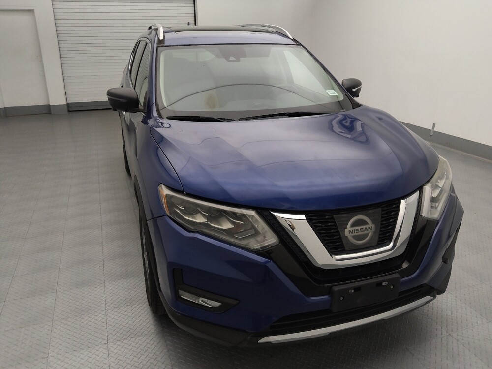 2017 Nissan Rogue in Springfield, MO 65807 - 18113927 14