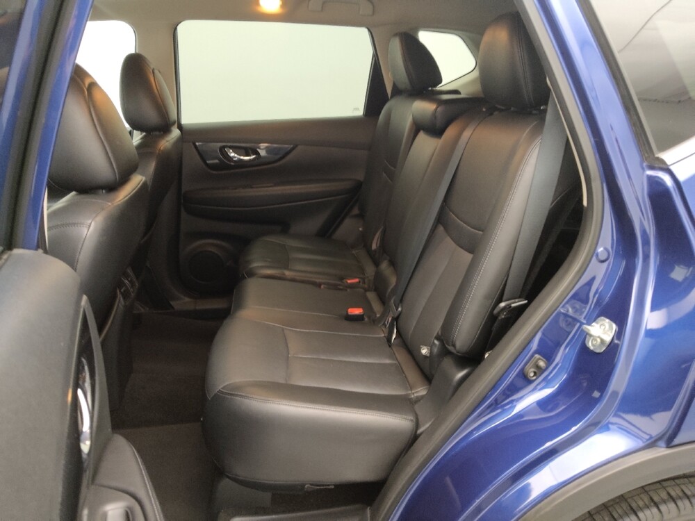 2017 Nissan Rogue in Springfield, MO 65807 - 18113927 18