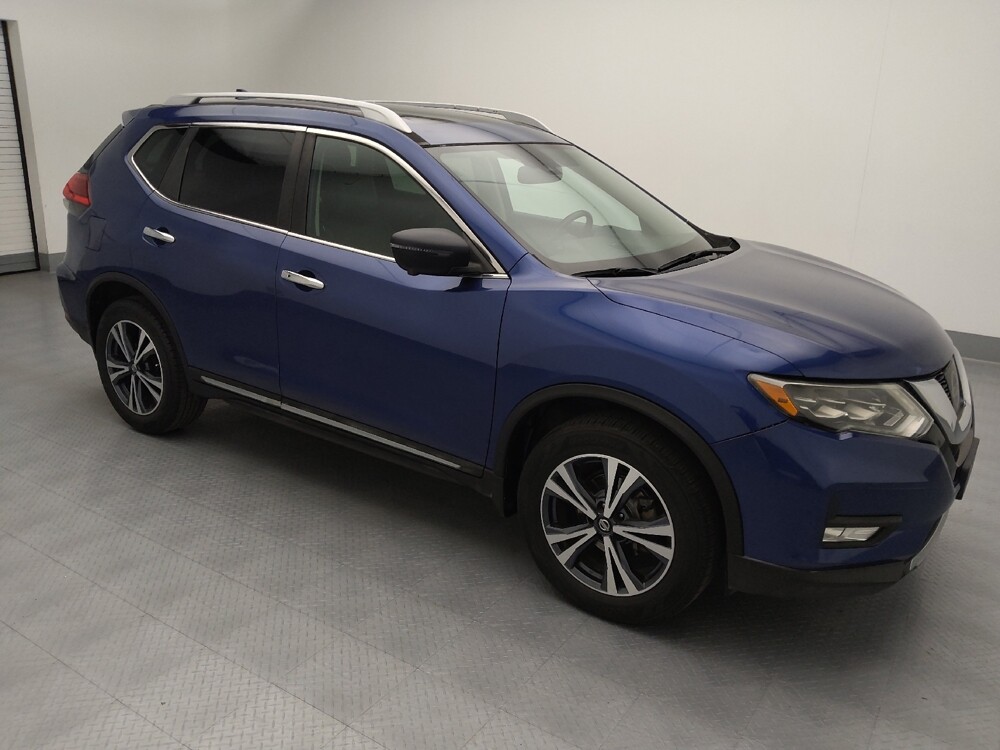 2017 Nissan Rogue in Springfield, MO 65807 - 18113927 11