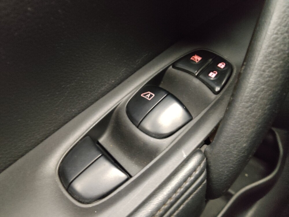 2017 Nissan Rogue in Springfield, MO 65807 - 18113927 27