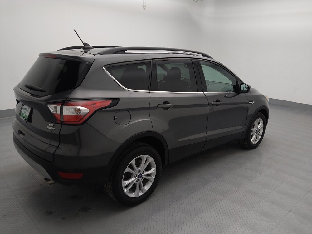 2018 Ford Escape in Springfield, MO 65807 - 18113929 10