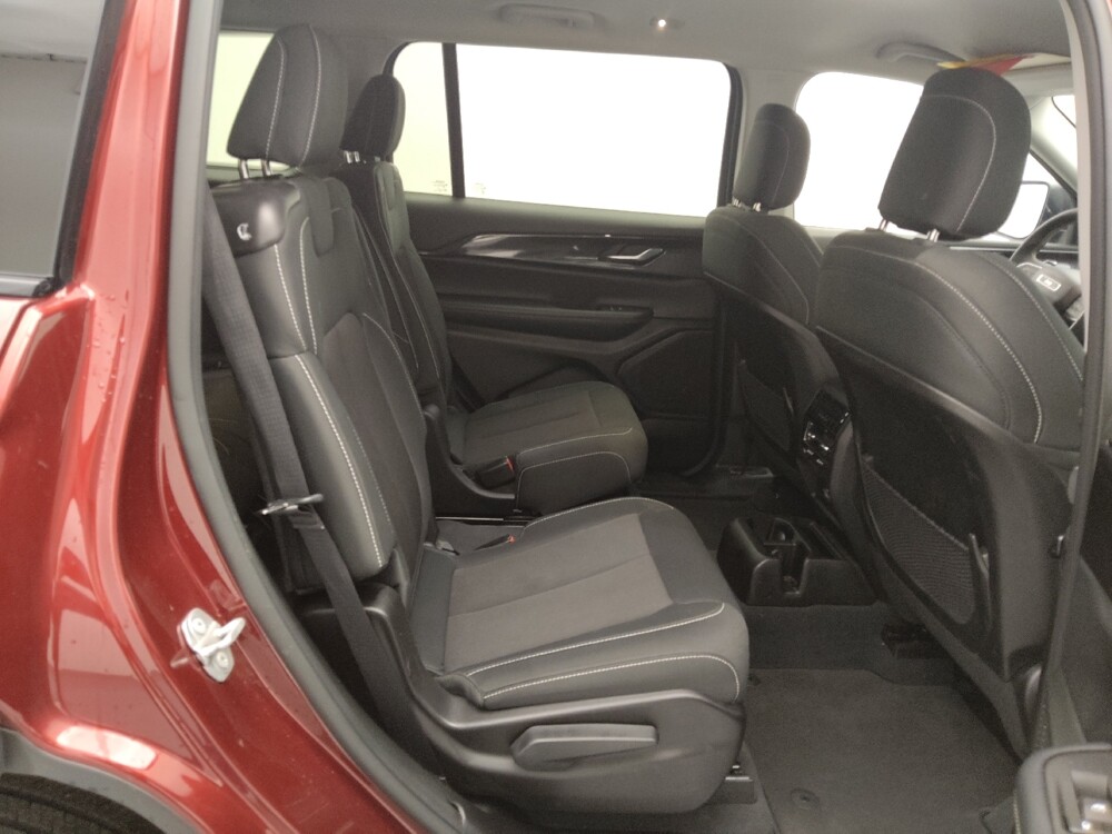 2023 Jeep Grand Cherokee L in Springfield, MO 65807 - 18113932 19