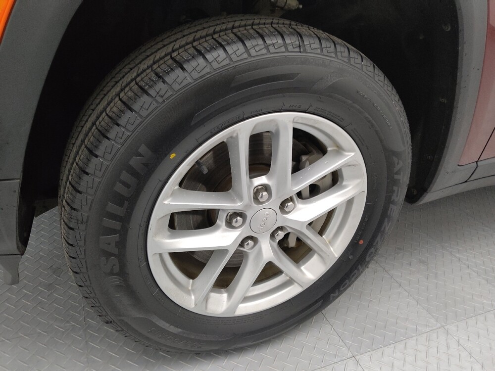 2023 Jeep Grand Cherokee L in Springfield, MO 65807 - 18113932 31