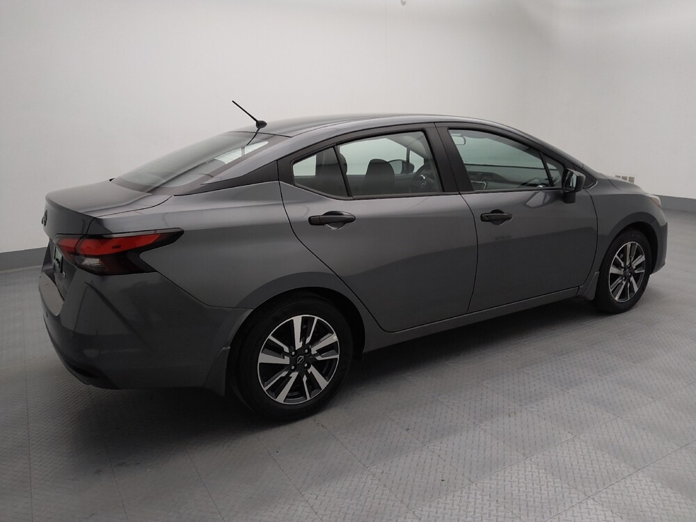 2025 Nissan Versa in St. Louis, MO 63136 - 18113934 10