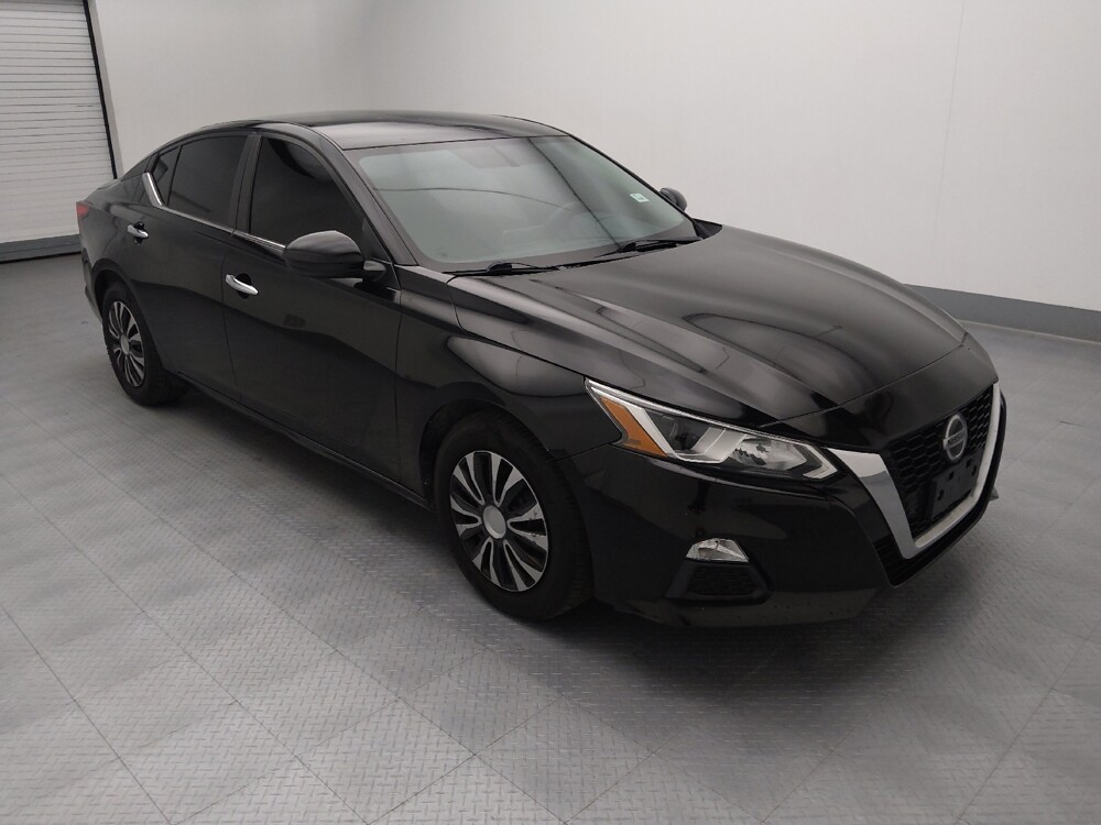2019 Nissan Altima in Springfield, MO 65807 - 18113937 13
