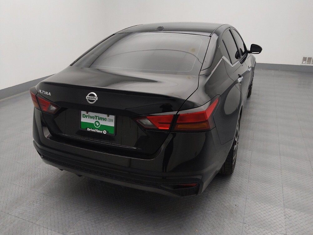 2019 Nissan Altima in Springfield, MO 65807 - 18113937 7