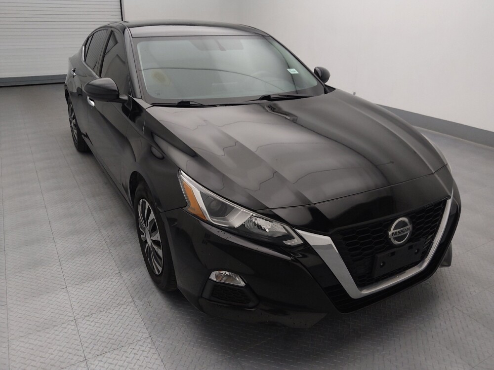 2019 Nissan Altima in Springfield, MO 65807 - 18113937 14