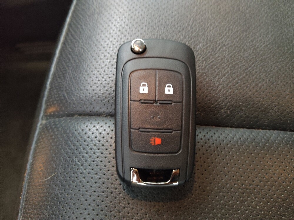 2017 Chevrolet Equinox in Independence, MO 64055 - 18113938 32