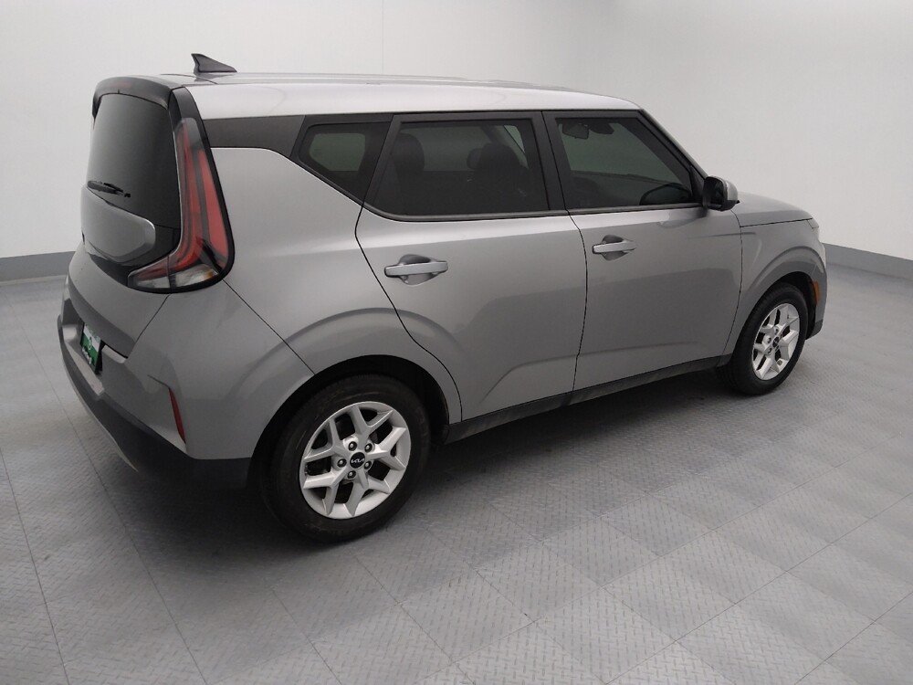2023 Kia Soul in St. Louis, MO 63136 - 18113940 10